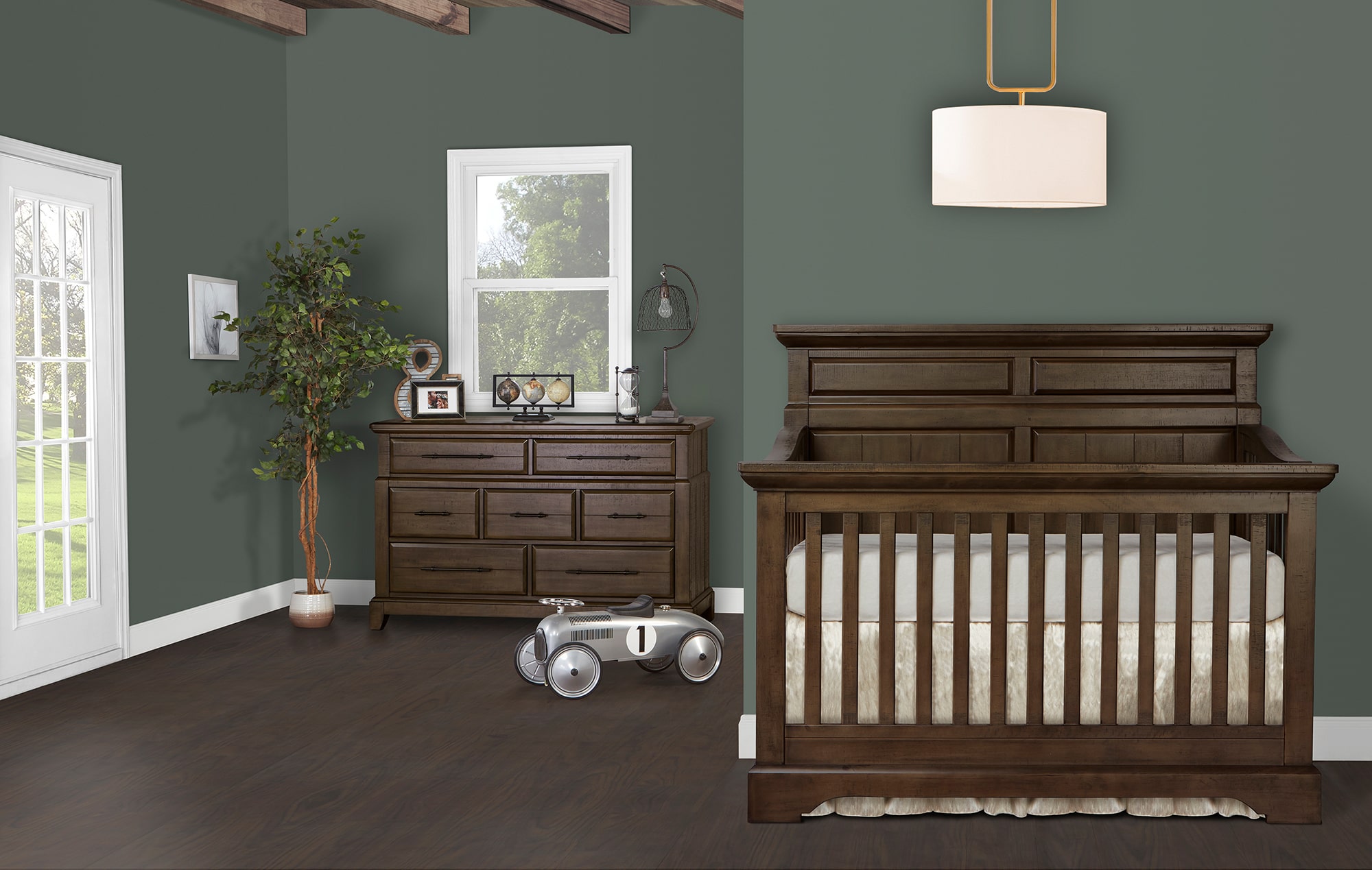 Evolur Empire 5-in-1 Convertible Crib