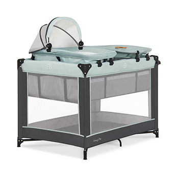 Dream On Me Lilly Deluxe Playard with Full bassinet