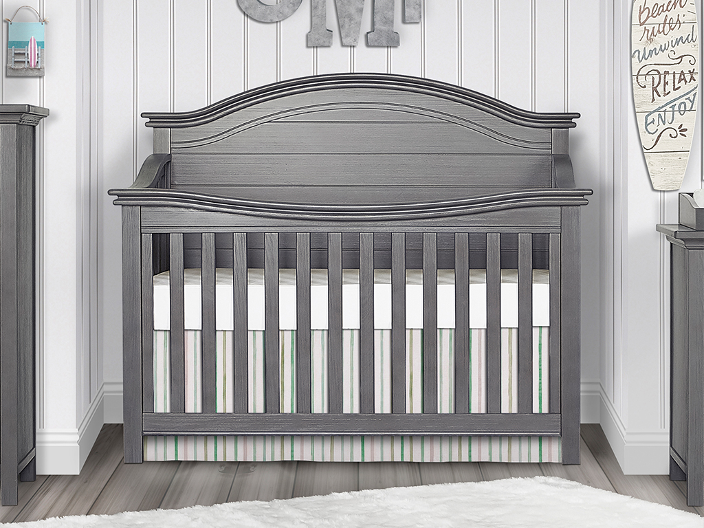 883 RG Crib Front Zoom RmScene