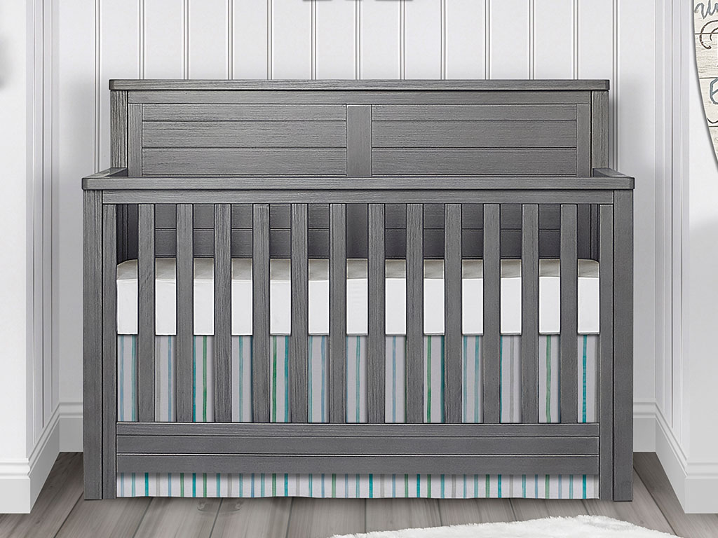 884 RG Crib Front Zoom RmScene