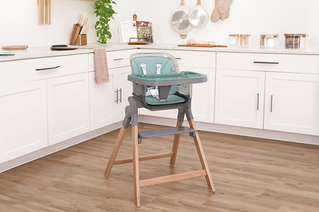 TINY THRONE 2-IN-1 HIGHCHAIR
