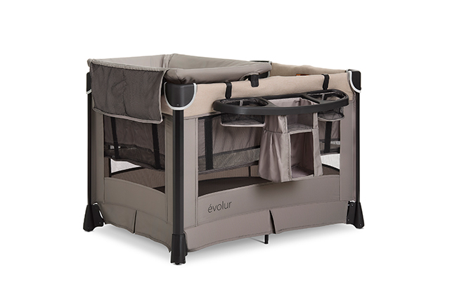 Cozy Cove Deluxe Playard
